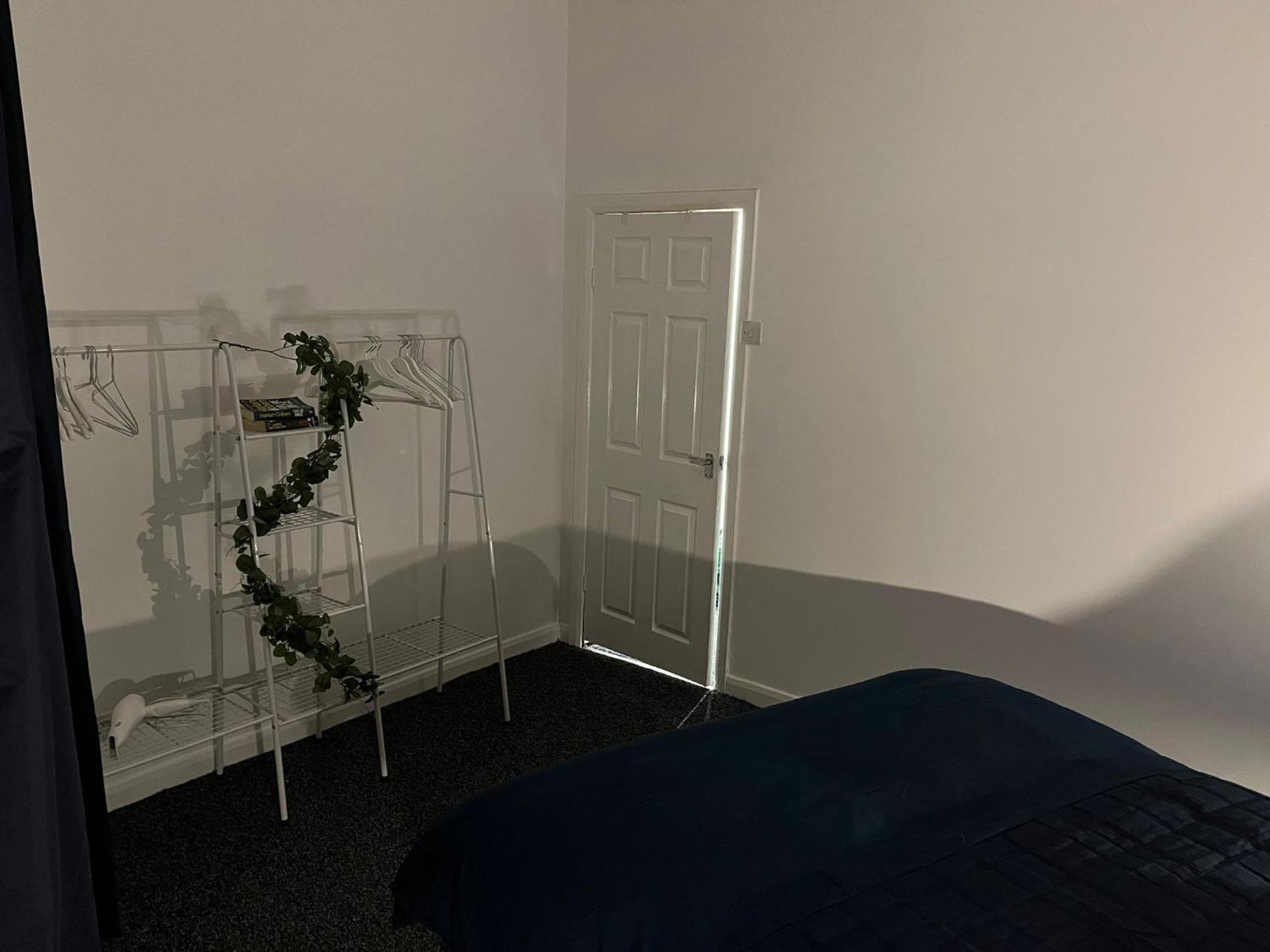 Large Ground Floor Apartment - South Shields - 3 Minutes From South Tyneside Hospital, 8 Minutes From Beach Exterior photo
